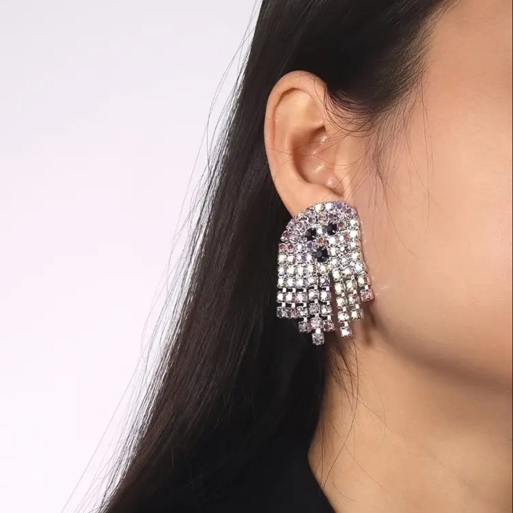 🆕 Halloween Ghost Stud Earrings Encrusted with Sparkling Rhinestones - Picture 5 of 10